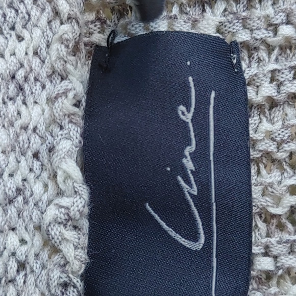 Line & Dot Sweater - Picture 6 of 6